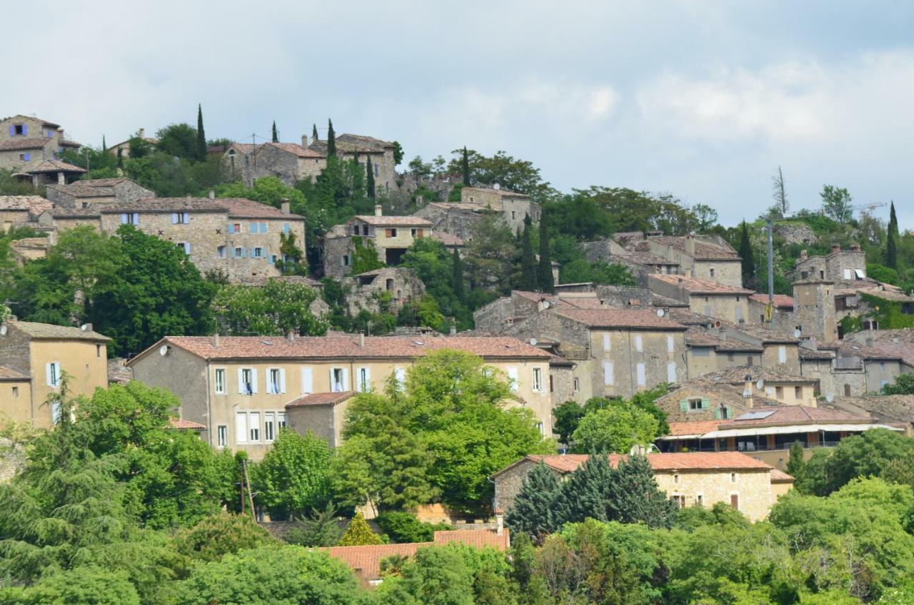 Les Tilleuls Villa Lagorce  Exteriör bild