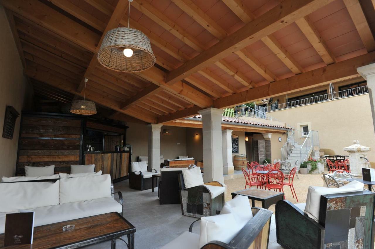 Les Tilleuls Villa Lagorce  Exteriör bild